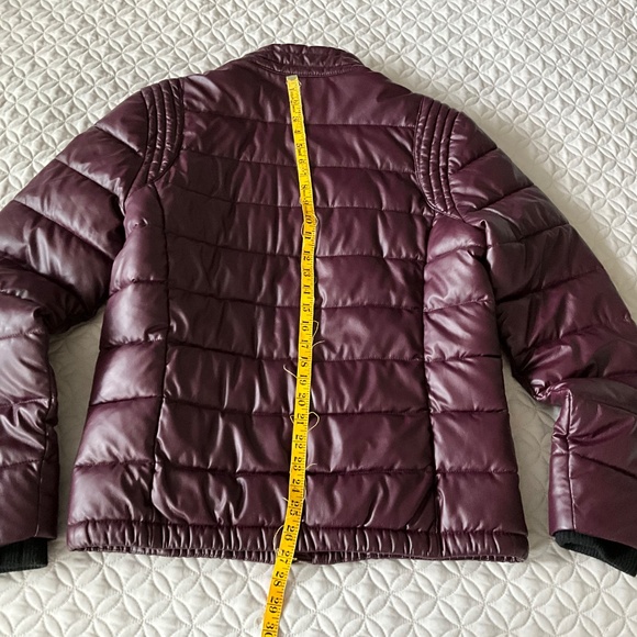 Guess ladies jacket - Picture 3 of 4